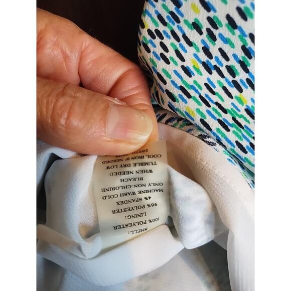 Lot of 2 blouse Tank Top Women's Small V-Neck Sleeveless Career Floral Abstract - Picture 10 of 11